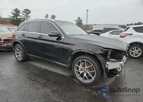 2022 Mercedes-Benz Glc 300 4Matic z USA, uszkodzony, nr VIN W1N0G8EB3NG111864